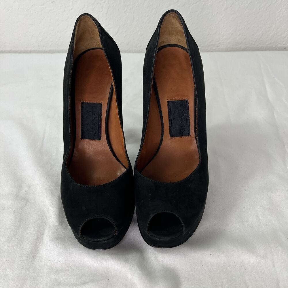 Lanvin Hiver 2008 Black Suede Pep Toe Pumps, size EU37/ US6, glam, preppy, event